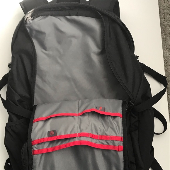 North Face Chatter Backpack 36l Black 